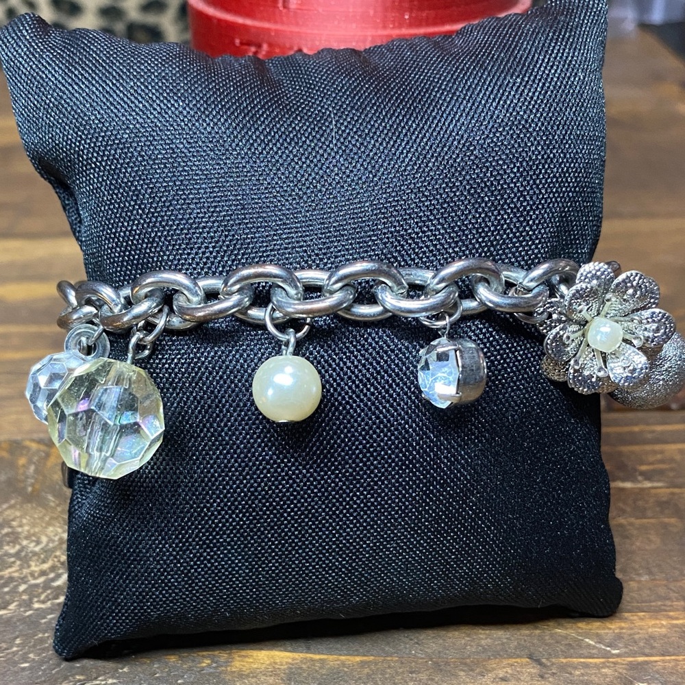 Silver Charm Bracelet with Heart, Key, Flower and More Beads - Picture 7 of 13